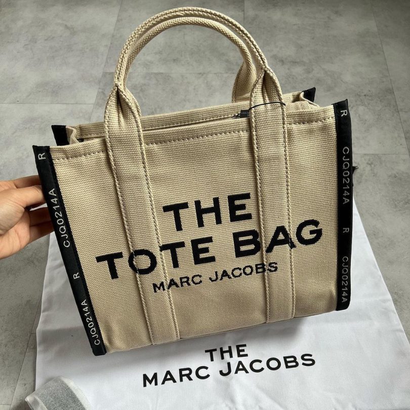 Buy Buy Wholesale Handbags Pallet(100bags for $650) | Largo Pallets